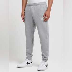 Nike Men's Sportswear Club Fleece Joggers